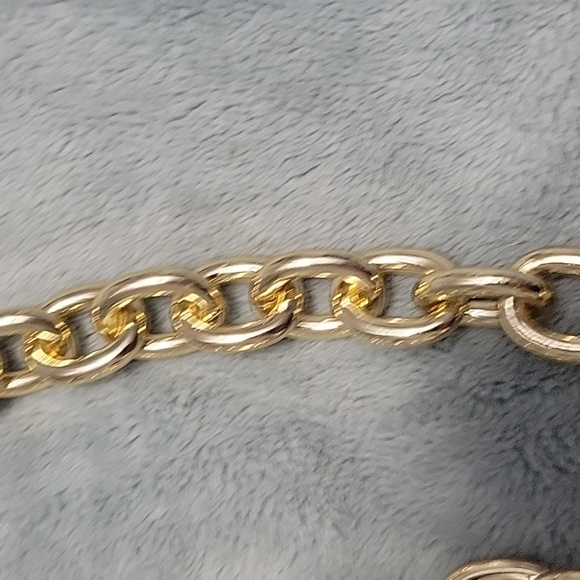 Gold Tone Chain Necklace NWOT - Picture 4 of 6